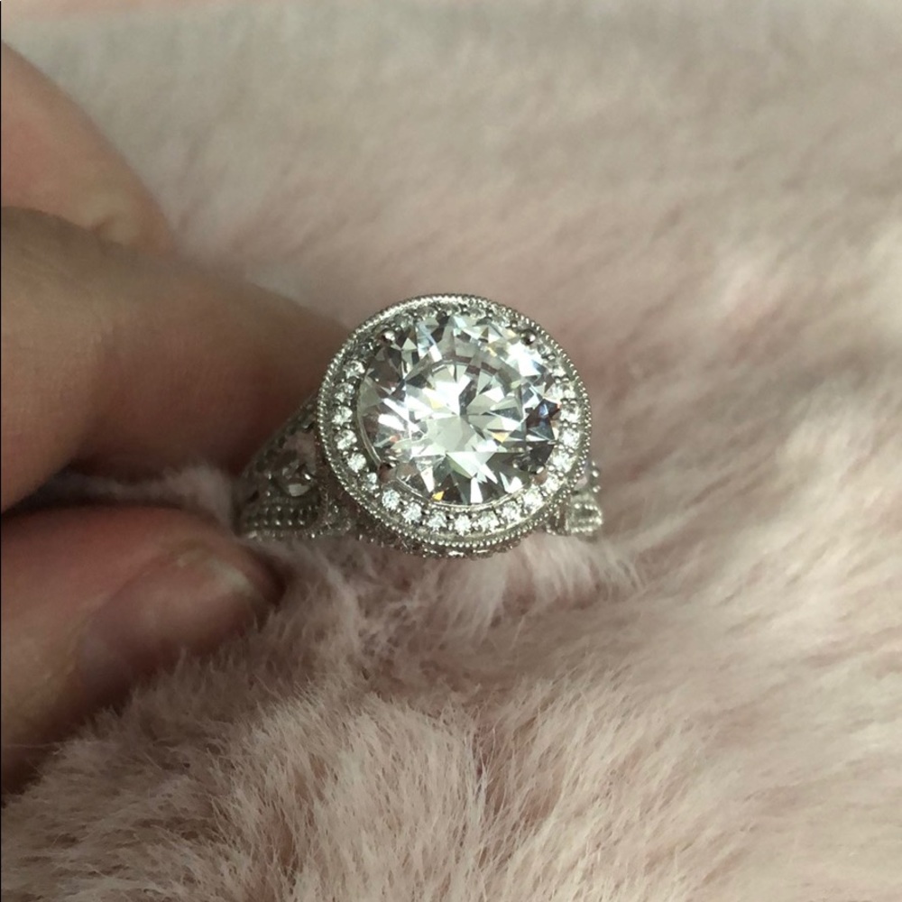 Swavarski crystal ring